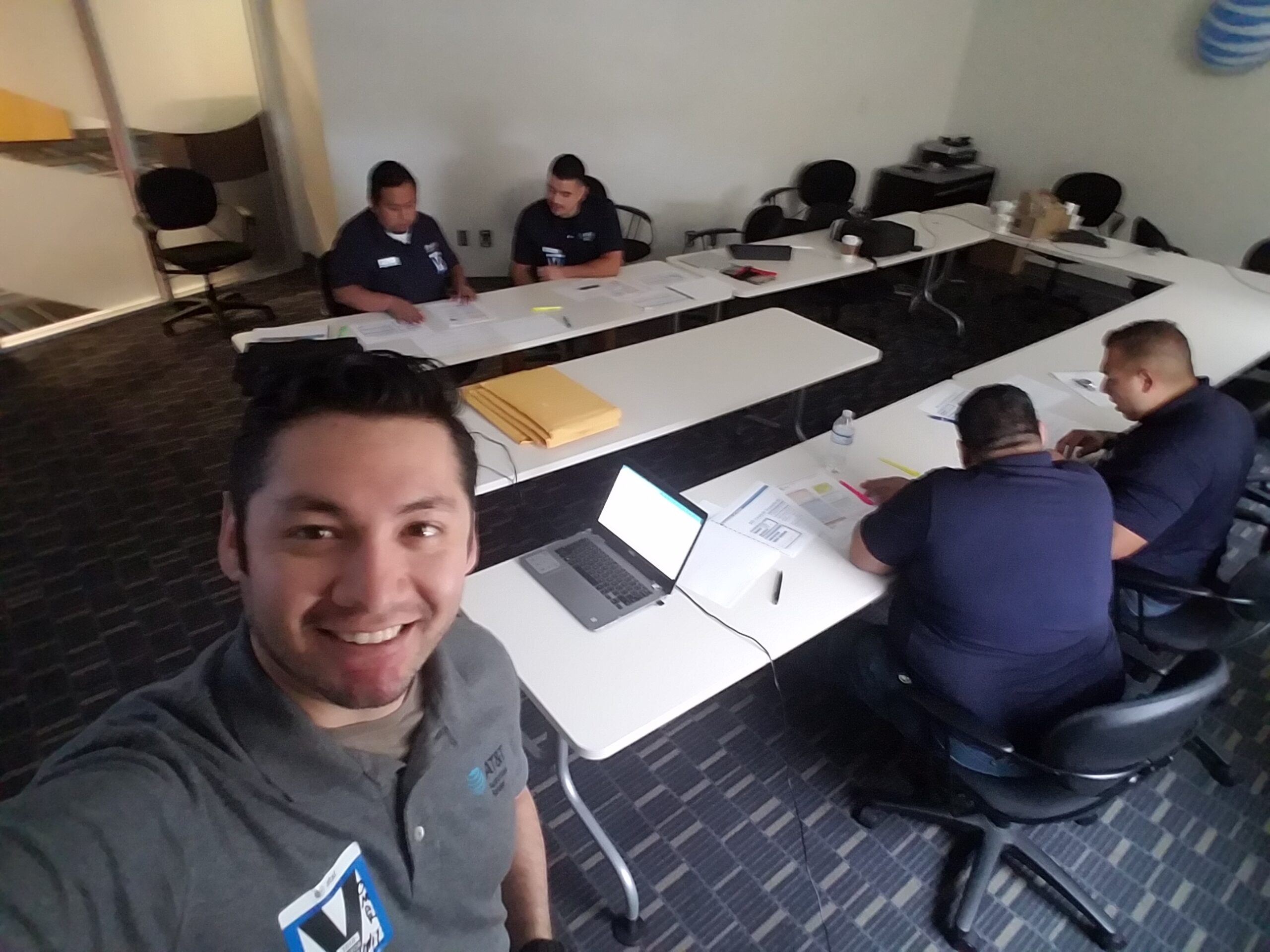 Omar Cobian leading a sales manager training session